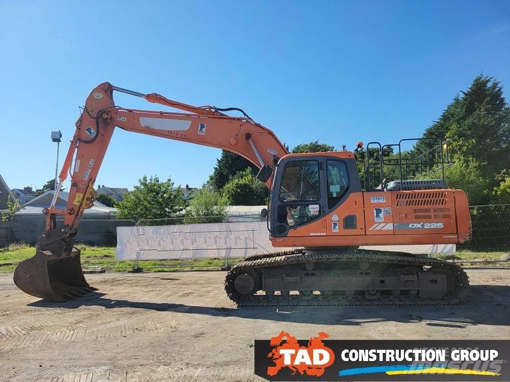 Doosan DX 225 LC-3 Pásová rýpadla