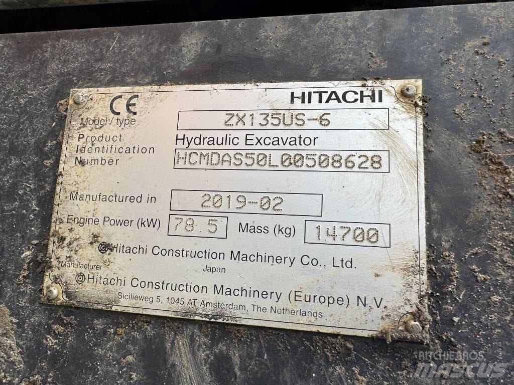 Hitachi ZX 135 US-6 Pásová rýpadla