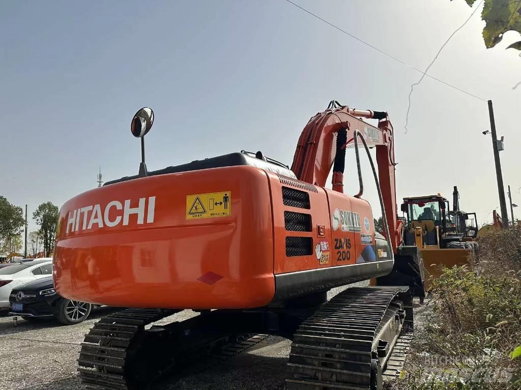 Hitachi ZX 200-6 Midi rýpadla 7t - 12t