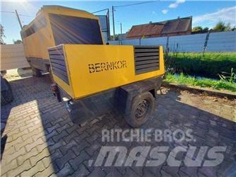 Kaeser M 32 Kompresory