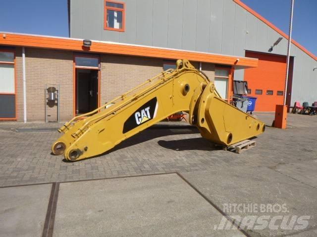 CAT 365CL Výložníky a lžíce