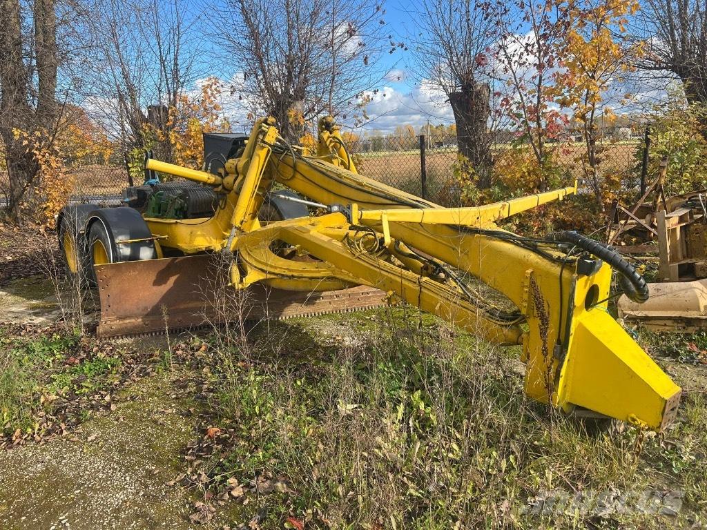 Lokomo AH132 Grejdry