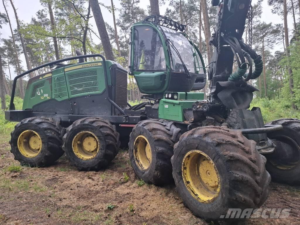 John Deere 1270 G Harvestory
