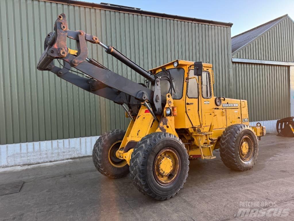 Volvo L 70 Kolové nakladače
