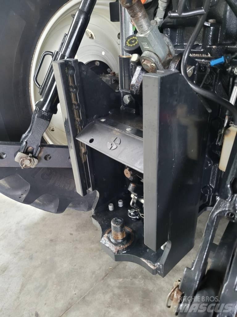 New Holland T 6.140 Traktory