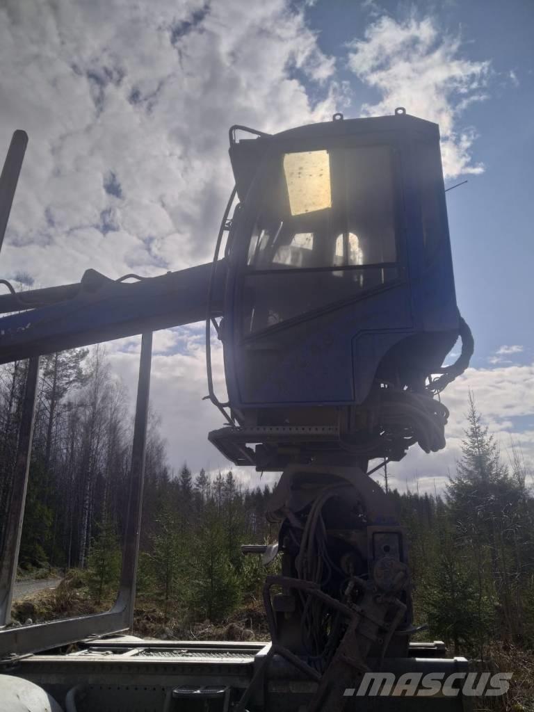 Loglift F118ST Lesnické jeřáby