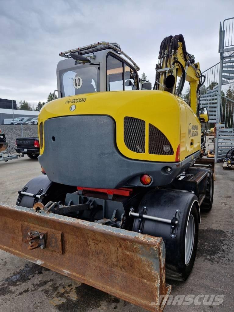 Wacker Neuson 9503 Kolová rýpadla