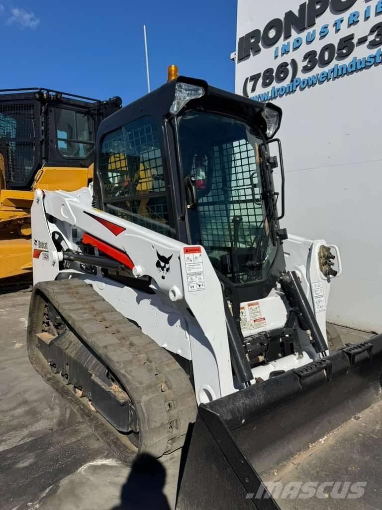 Bobcat T 550 Smykem řízené nakladače