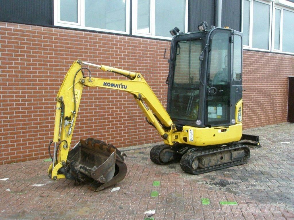Komatsu PC16R-3HS Mini rýpadla < 7t