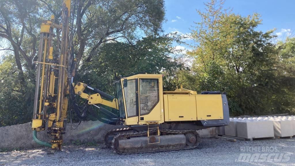 Atlas Copco F6 Povrchové vrtací stroje