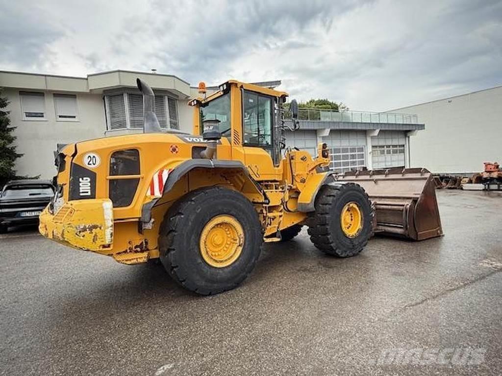 Volvo L110G Kolové nakladače