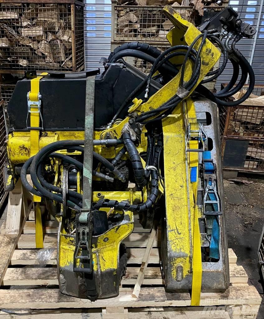 John Deere H 415 Těžební hlavy