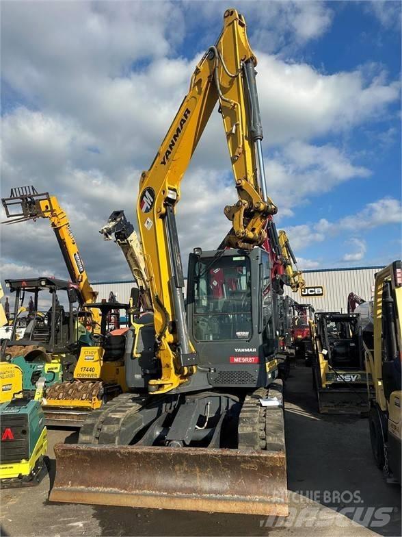 Yanmar SV100 Pásová rýpadla