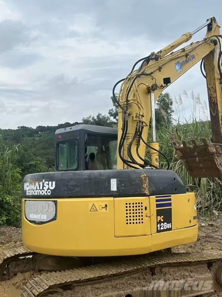 Komatsu PC 128US Pásová rýpadla