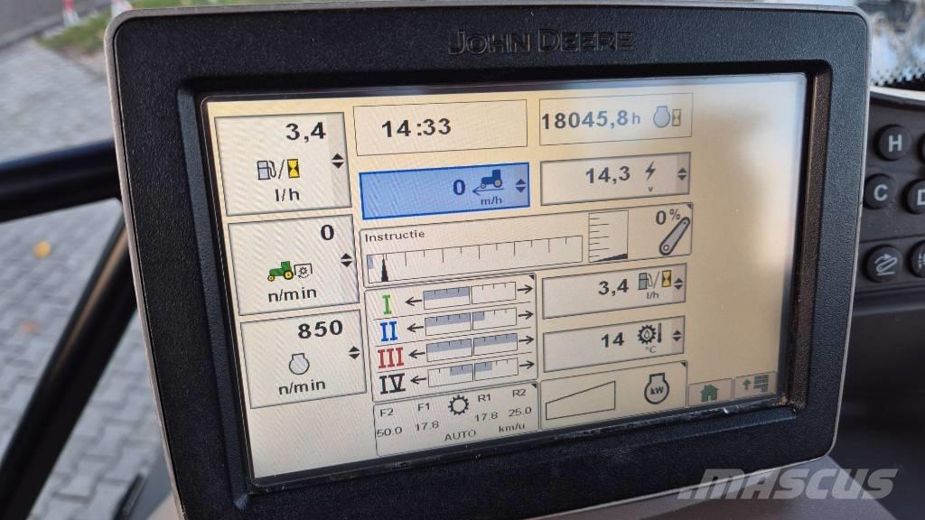 John Deere 6190 R Traktory