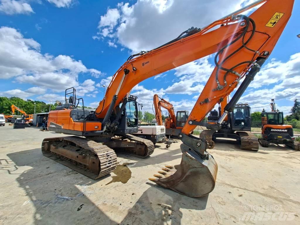 Doosan DX 255 LC-5 Pásová rýpadla