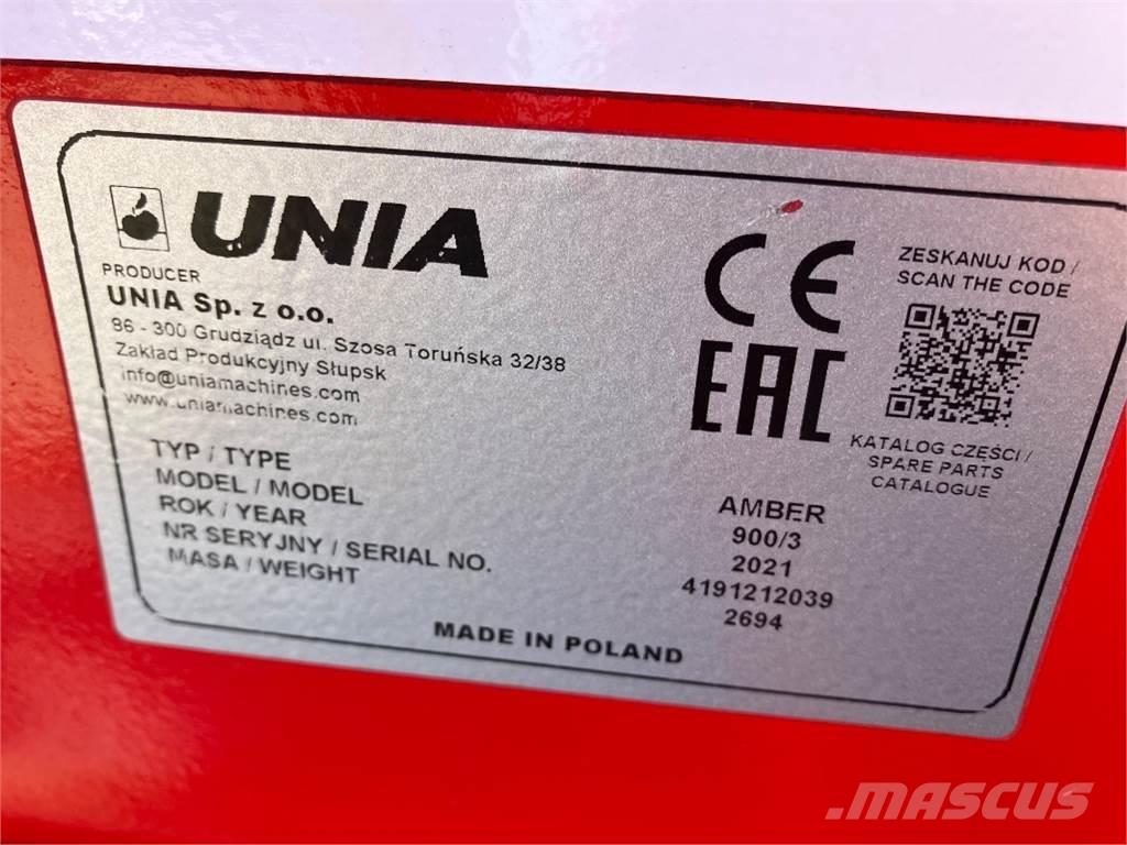 Unia Amber 900/3 Mechanické secí stroje