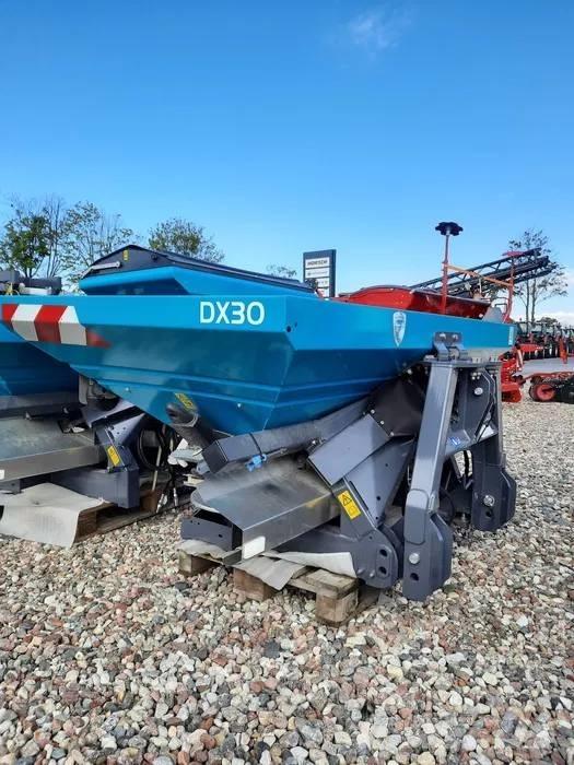 Sulky DX 30 Rozmetadlo minerálních hnojiv