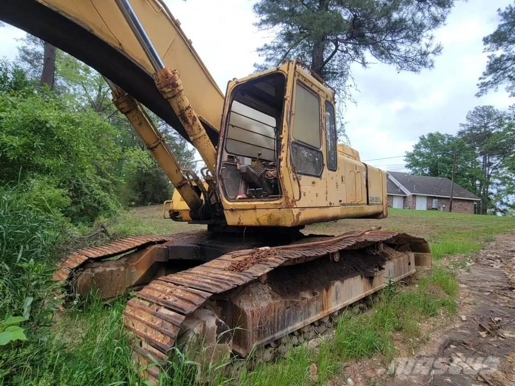 John Deere 992D Pásová rýpadla