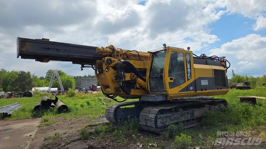 Bauer RTG 16T Vibrační beranidla
