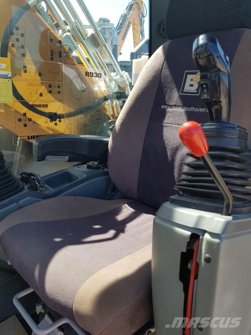 Liebherr R930 Pásová rýpadla