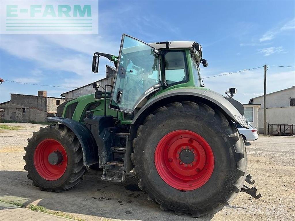 Fendt 826 vario Traktory