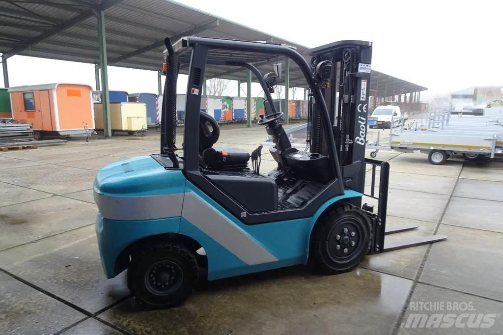 Baoli KBD25 Diesel . Další