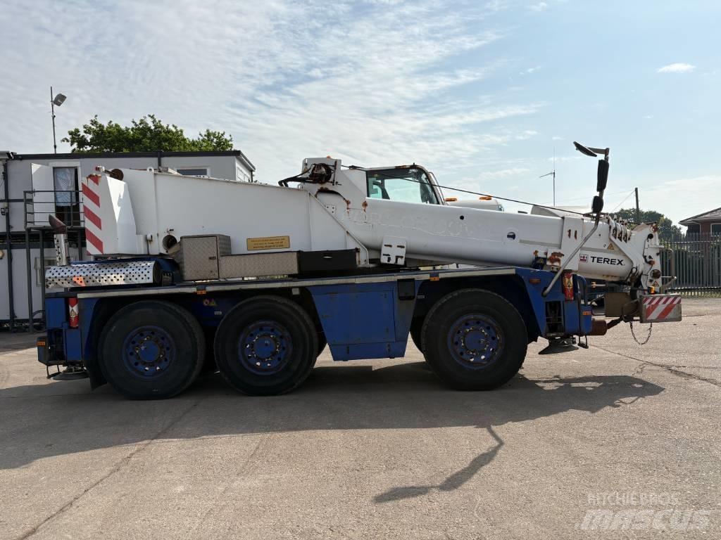 Terex AC 40 City Univerzální terénní jeřáby