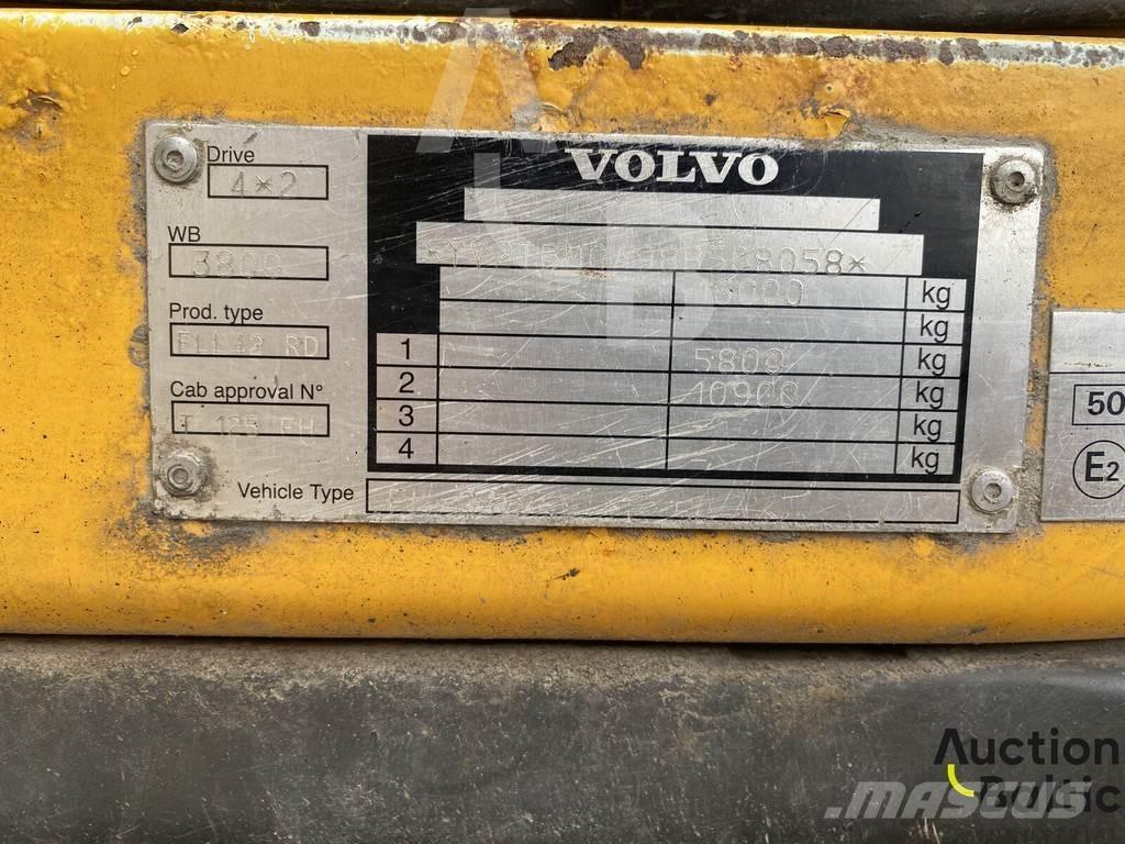 Volvo FL 240 4x2 Sklápěče