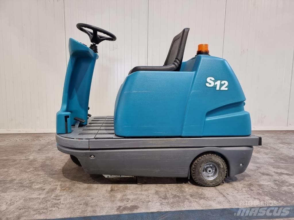 Tennant S12 Zametací stroje