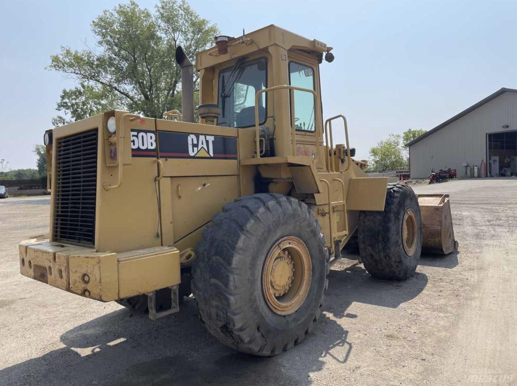 CAT 950 B Kolové nakladače