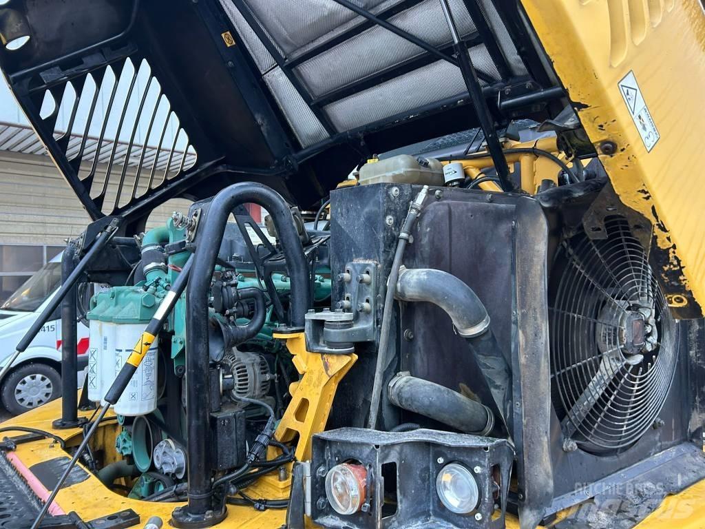 Volvo A 25 D Kloubové dempry