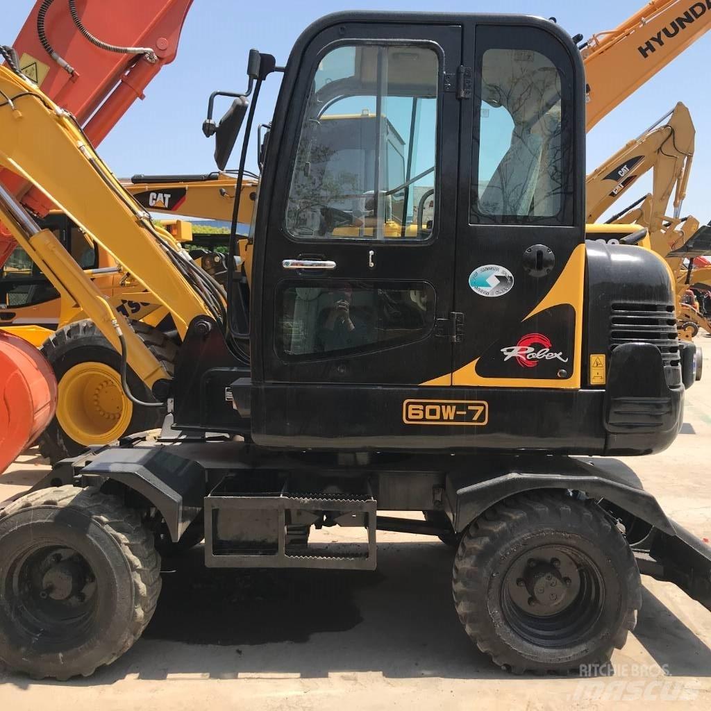 Hyundai Robex 60-7 Kolová rýpadla