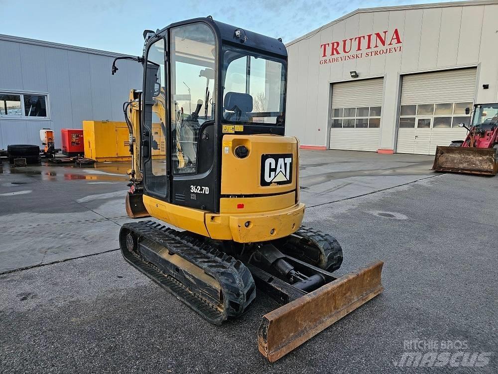 CAT 302.7 D CR Mini rýpadla < 7t