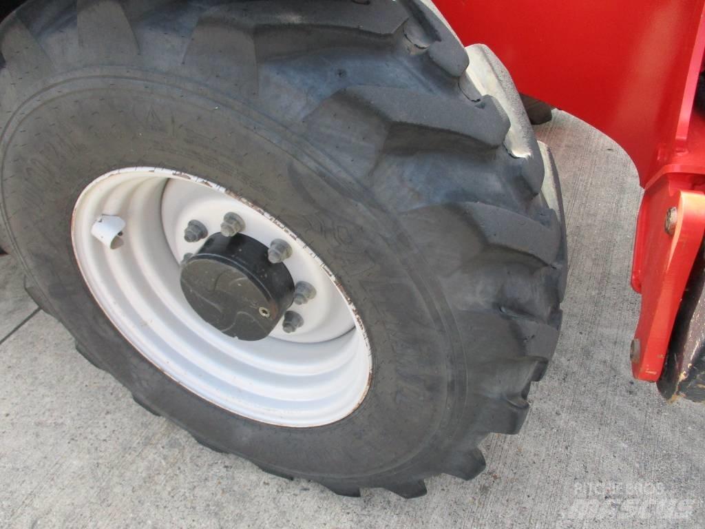 Manitou MT 1440 (869) Teleskopické manipulátory