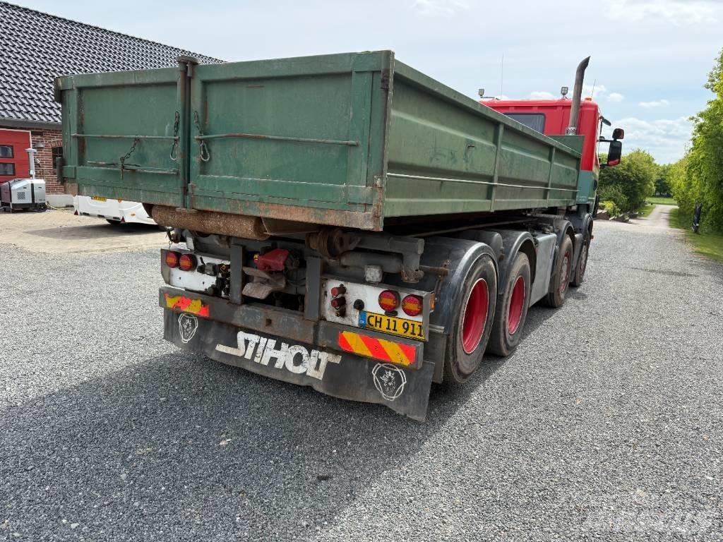 Scania R500 8x2 Lanový nosič kontejnerů