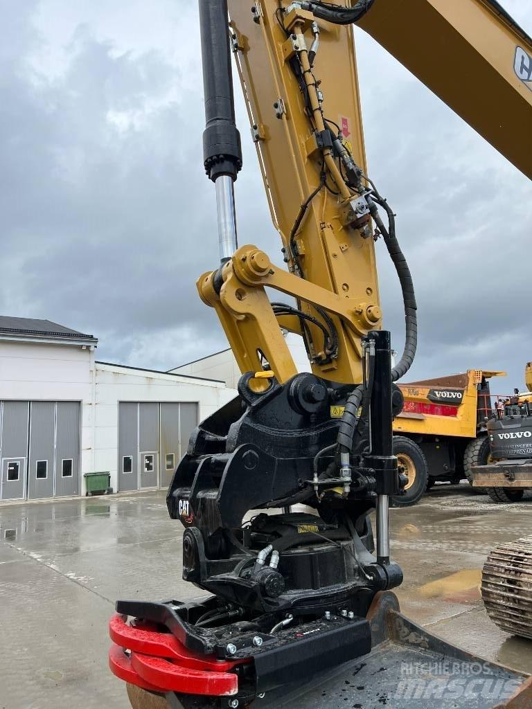 CAT 323 Next Gen Pásová rýpadla