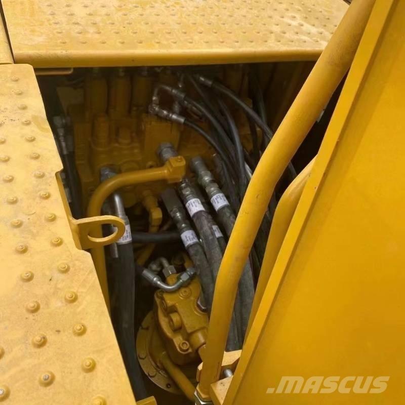 CAT 312 D Pásová rýpadla