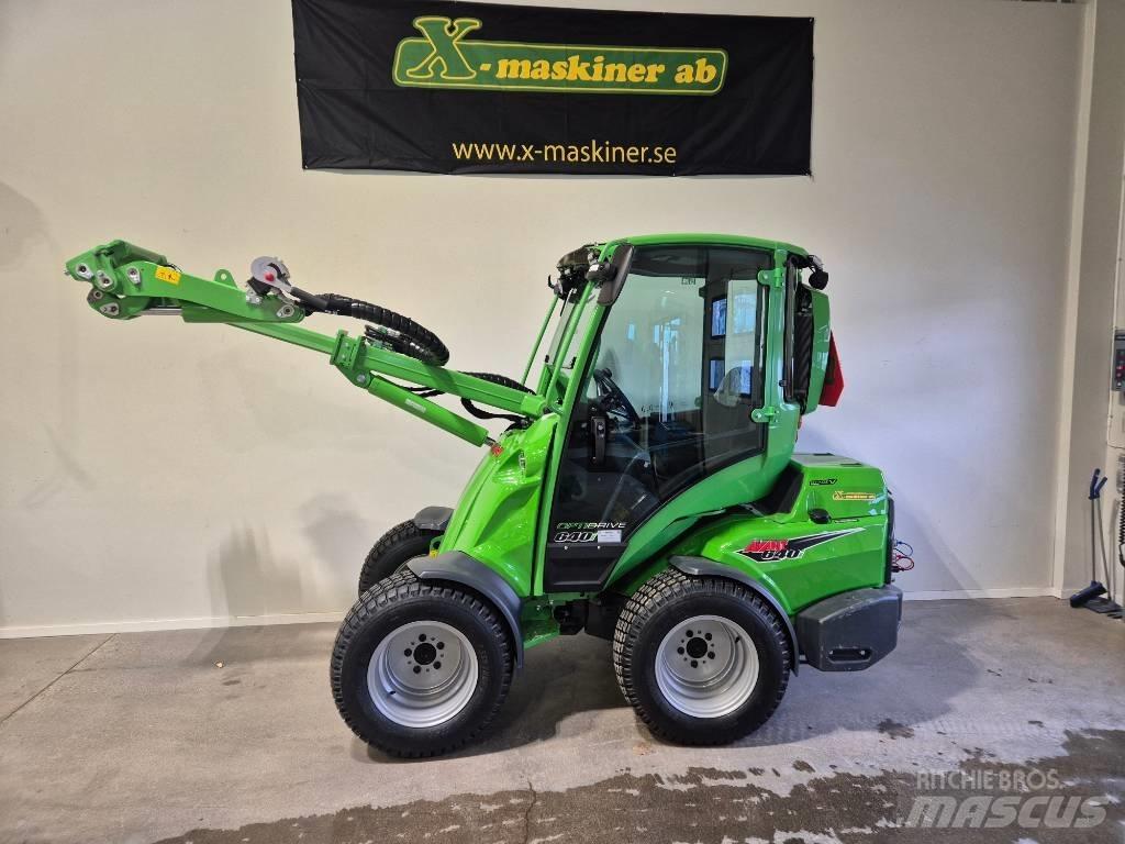 Avant 640 Smykem řízené nakladače