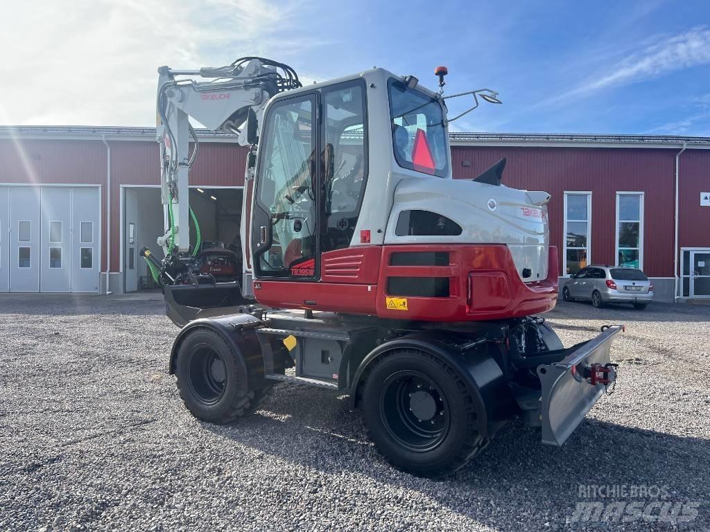 Takeuchi TB 395 W Kolová rýpadla