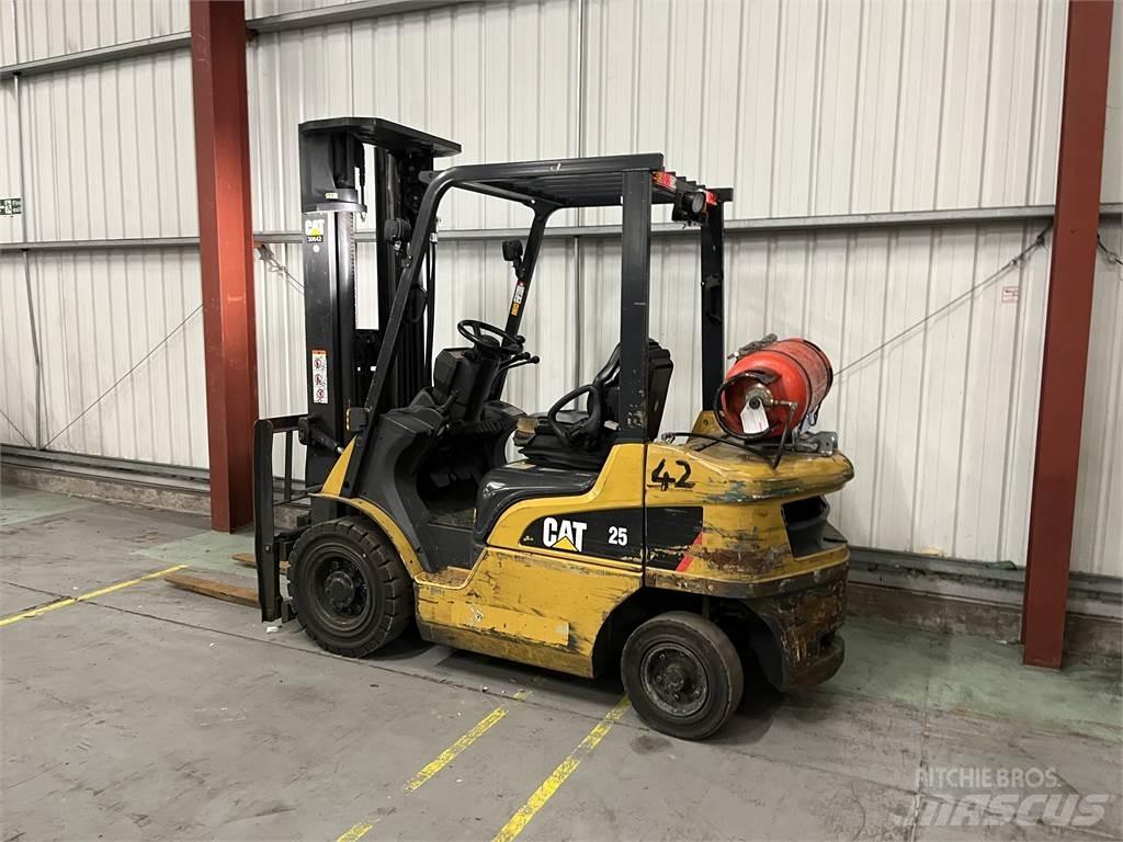 CAT GP25NT LPG vozíky