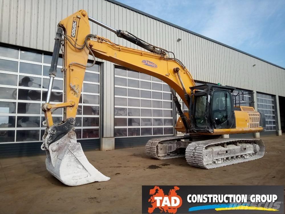 JCB JS 360 LC Pásová rýpadla