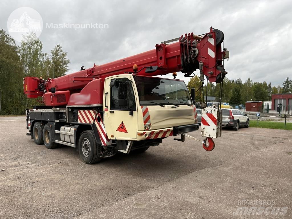 Terex TC 45 L Univerzální terénní jeřáby