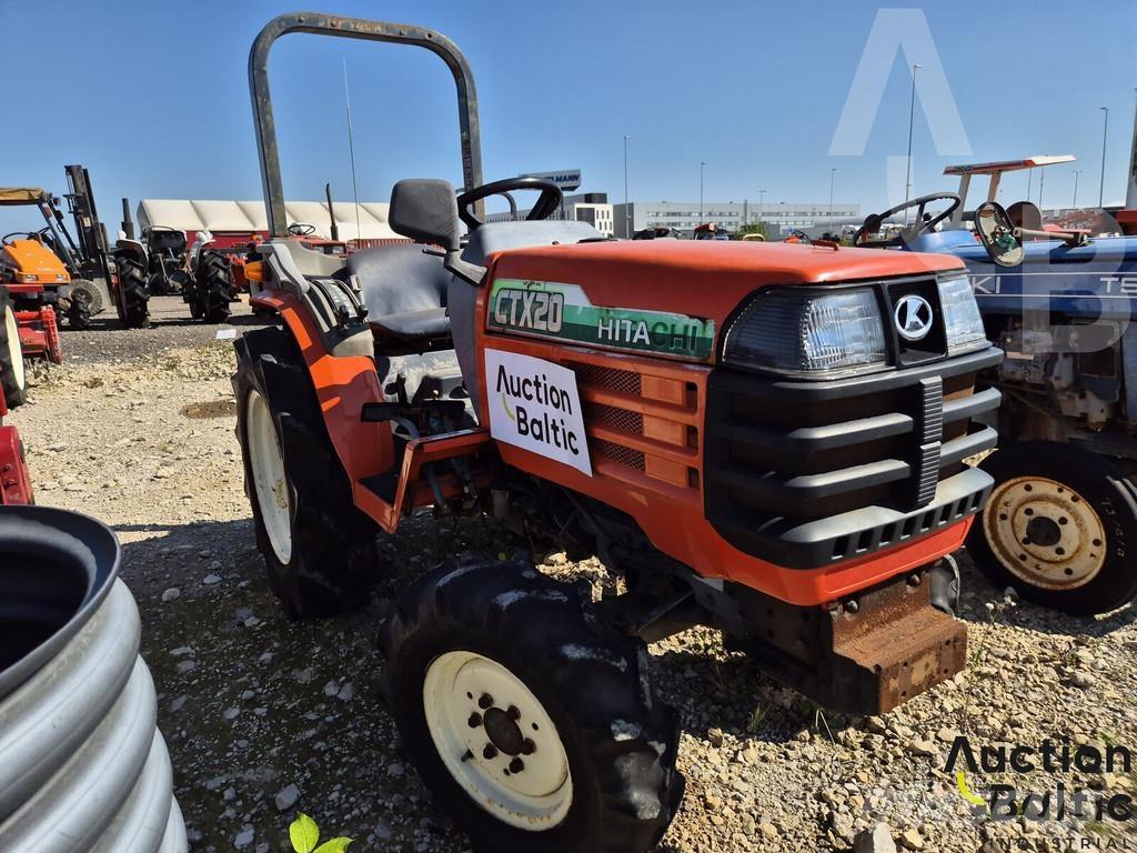 Hitachi CTX20 Traktory