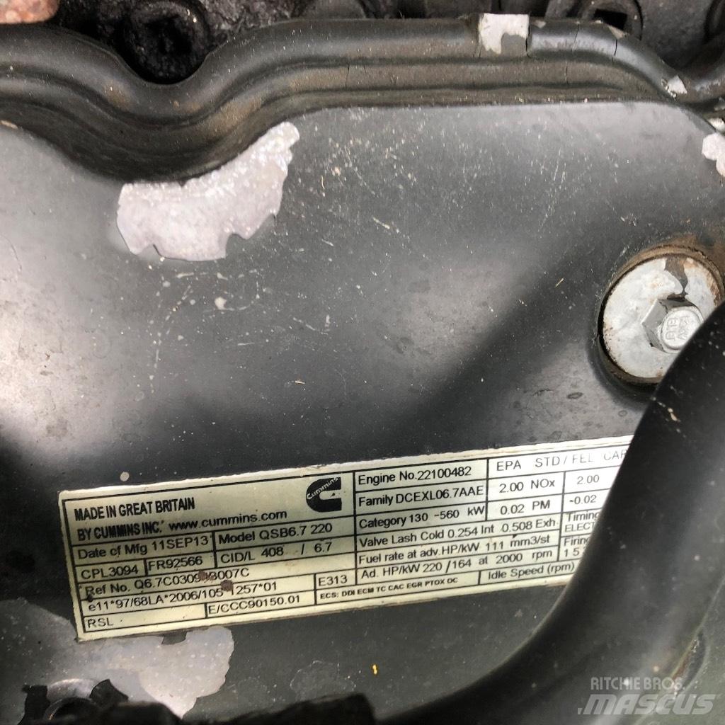 Sennebogen 830 Stroje pro manipulaci s odpadem