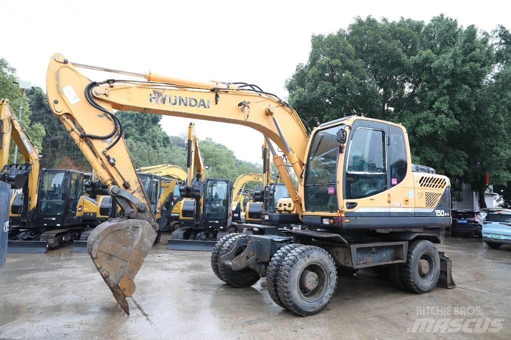Hyundai 150W-9 Kolová rýpadla