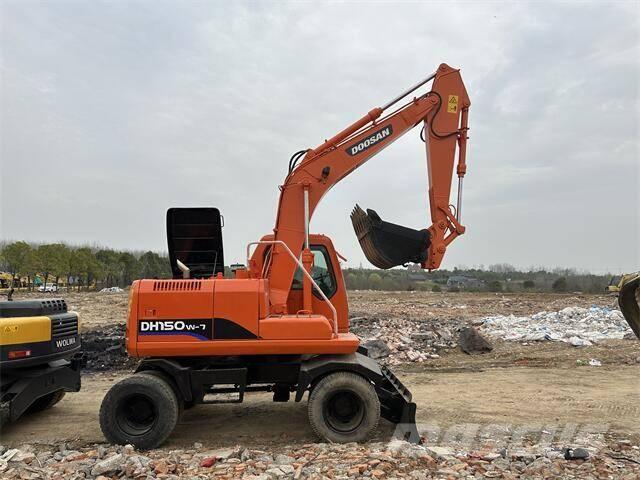 Doosan DH150W Kolová rýpadla