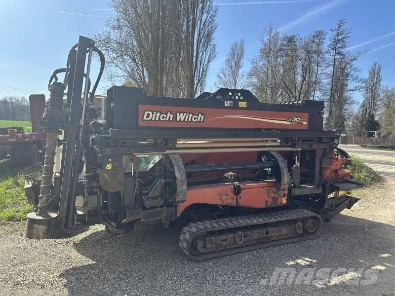 Ditch Witch JT 30 AT Horizontální vrtací zařízení