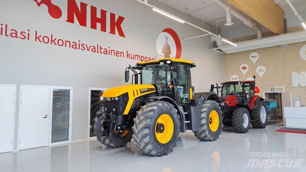 JCB Fastrac 4220 Traktory