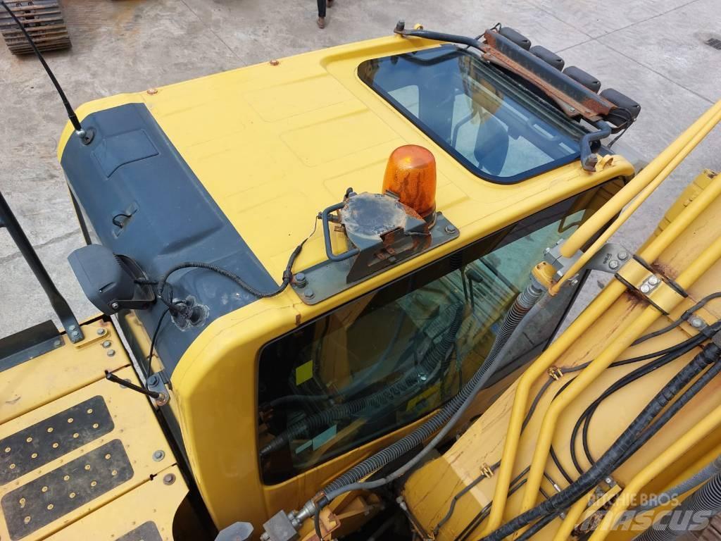 Komatsu PC210LC-10 Pásová rýpadla